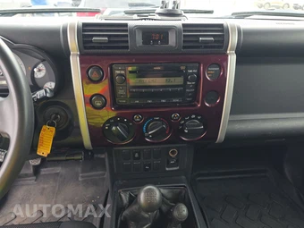 2007 Toyota FJ Cruiser w/Rear Doors - miniatura 11