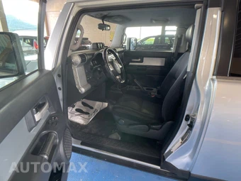 2007 Toyota FJ Cruiser w/Rear Doors - miniatura 12