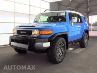 2007 Toyota FJ Cruiser w/Rear Doors