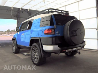 2007 Toyota FJ Cruiser w/Rear Doors - miniatura 6