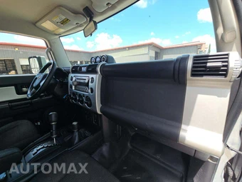 2007 Toyota FJ Cruiser w/Rear Doors - miniatura 16