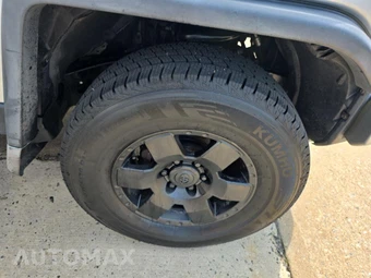 2007 Toyota FJ Cruiser w/Rear Doors - miniatura 9