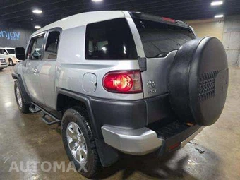 2007 Toyota FJ Cruiser w/Rear Doors - miniatura 2