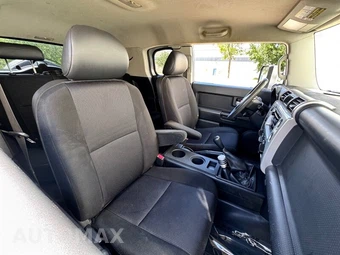 2007 Toyota FJ Cruiser w/Rear Doors - miniatura 22
