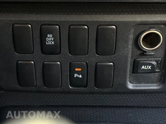 2007 Toyota FJ Cruiser w/Rear Doors - miniatura 30