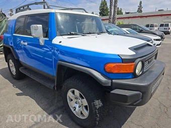 2007 Toyota FJ Cruiser w/Rear Doors - miniatura 3