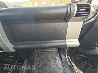 2007 Toyota FJ Cruiser w/Rear Doors - miniatura 19