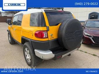 2007 Toyota FJ Cruiser w/Rear Doors - miniatura 3