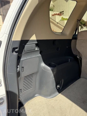 2007 Toyota RAV4 - miniatura 28