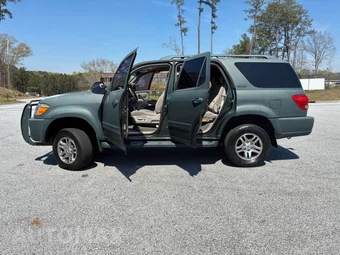 2007 Toyota Sequoia SR5 - miniatura 12
