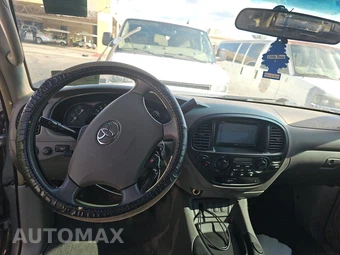 2007 Toyota Sequoia SR5 - miniatura 10