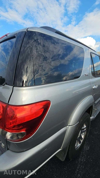 2007 Toyota Sequoia SR5 - miniatura 18