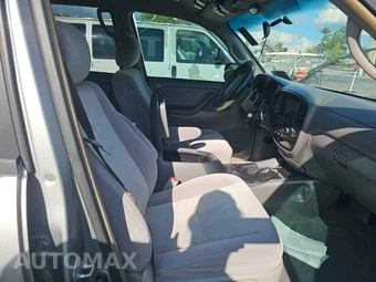 2007 Toyota Sequoia SR5 - miniatura 8