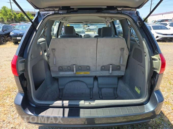 2007 Toyota Sienna CE Minivan 7-Passenger 119.3" WB - miniatura 12