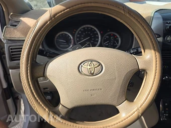 2007 Toyota Sienna CE Minivan 7-Passenger 119.3" WB – miniatura 10