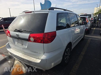 2007 Toyota Sienna CE Minivan 7-Passenger 119.3" WB – miniatura 4