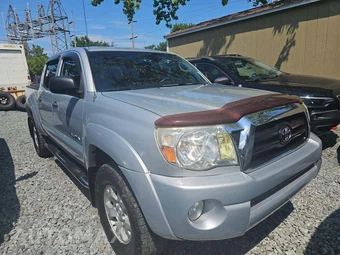 2007 Toyota Tacoma Crew Cab Medium Bed - miniatura 4