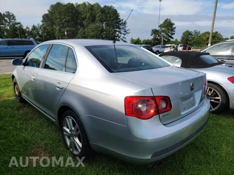 2007 Volkswagen Jetta Sedan Wolfsburg Edition – miniatura 6