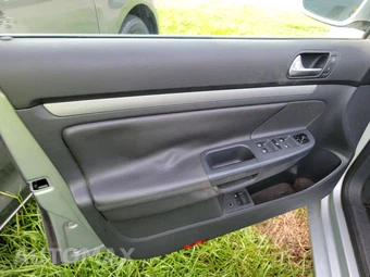2007 Volkswagen Jetta Sedan Wolfsburg Edition – miniatura 9