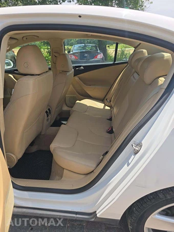 2007 Volkswagen Passat Sedan 2.0T – miniatura 10