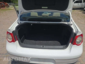 2007 Volkswagen Passat Sedan 2.0T – miniatura 11
