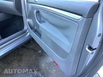 2007 Volkswagen Rabbit – miniatura 22