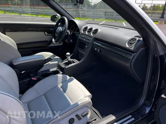2008 Audi RS 4 Cabriolet - miniatura 34