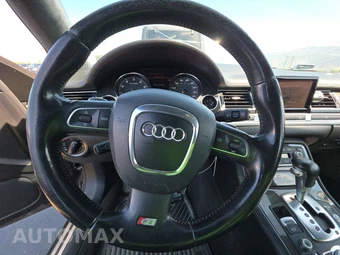2008 Audi S8 – miniatura 10