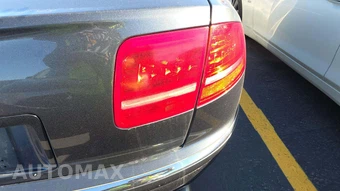 2008 Audi S8 – miniatura 36
