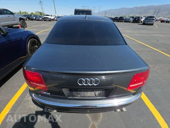 2008 Audi S8 – miniatura 5
