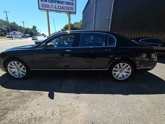 2008 Bentley Flying Spur Base - miniatura 3