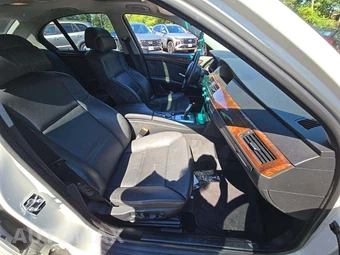 2008 BMW 5 Series Sedan 528i – miniatura 15