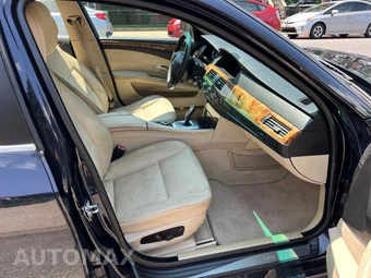 2008 BMW 5 Series Sedan 528xi - miniatura 13