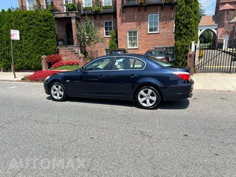 2008 BMW 5 Series Sedan 528xi - miniatura 5