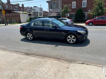 2008 BMW 5 Series Sedan 528xi - miniatura 7