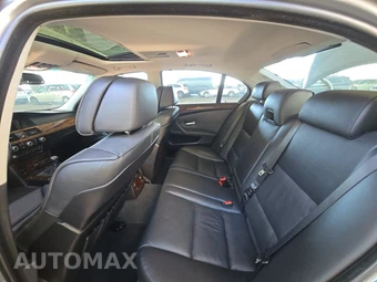 2008 BMW 5 Series Sedan 550i - miniatura 13
