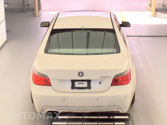 2008 BMW 5 Series Sedan 550i - miniatura 5