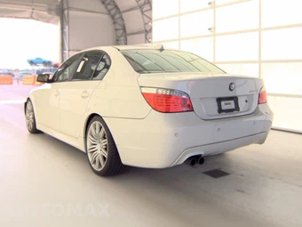 2008 BMW 5 Series Sedan 550i - miniatura 6