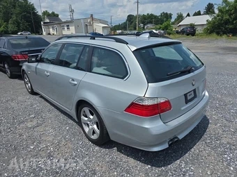 2008 BMW 5 Series Sports Wagon 535xi - miniatura 6