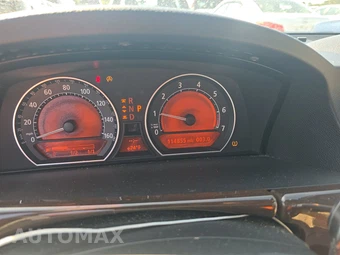 2008 BMW 7 Series Sedan 750Li – miniatura 12
