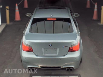 2008 BMW M5 Sedan - miniatura 5