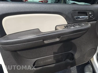 2008 Chevrolet Avalanche LT Crew Cab Short Bed 3LT – miniatura 9