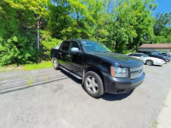2008 Chevrolet Avalanche LTZ Crew Cab Short Bed 1LZ - car from the USA, Manheim Buy-Now listing at AUTOMAX