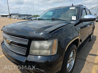 2008 Chevrolet Avalanche LTZ Crew Cab Short Bed 1LZ
