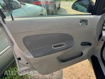 2008 Chevrolet Cobalt LS 4dr Sedan - miniatura 35