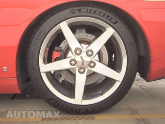 2008 Chevrolet Corvette Convertible - miniatura 12