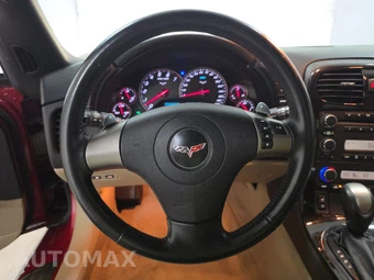 2008 Chevrolet Corvette Convertible - miniatura 10
