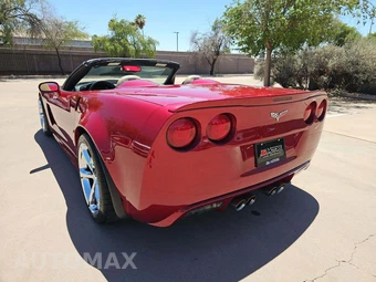 2008 Chevrolet Corvette Convertible - miniatura 2