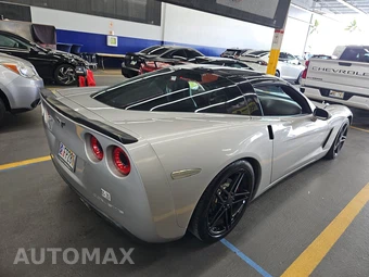 2008 Chevrolet Corvette Coupe - miniatura 4