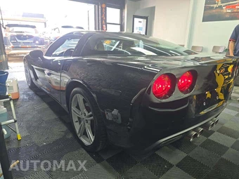 2008 Chevrolet Corvette Coupe - miniatura 2